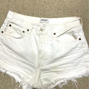 Size 28 AGOLDE Parker Vintage white cutoffs